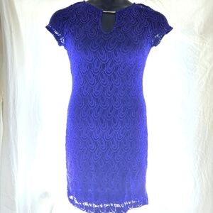 Stunning Purple Lace Bodycon Dress EUC 💜